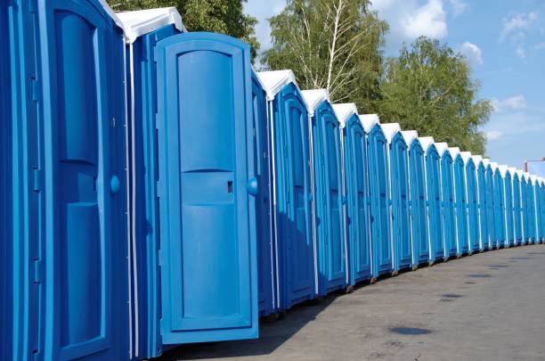 Best Porta potty rental near me  in Constantine, MI